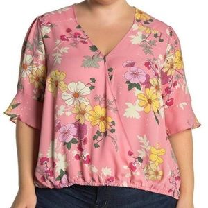 Sanctuary Pink Flutter Sleeve Floral Blous…